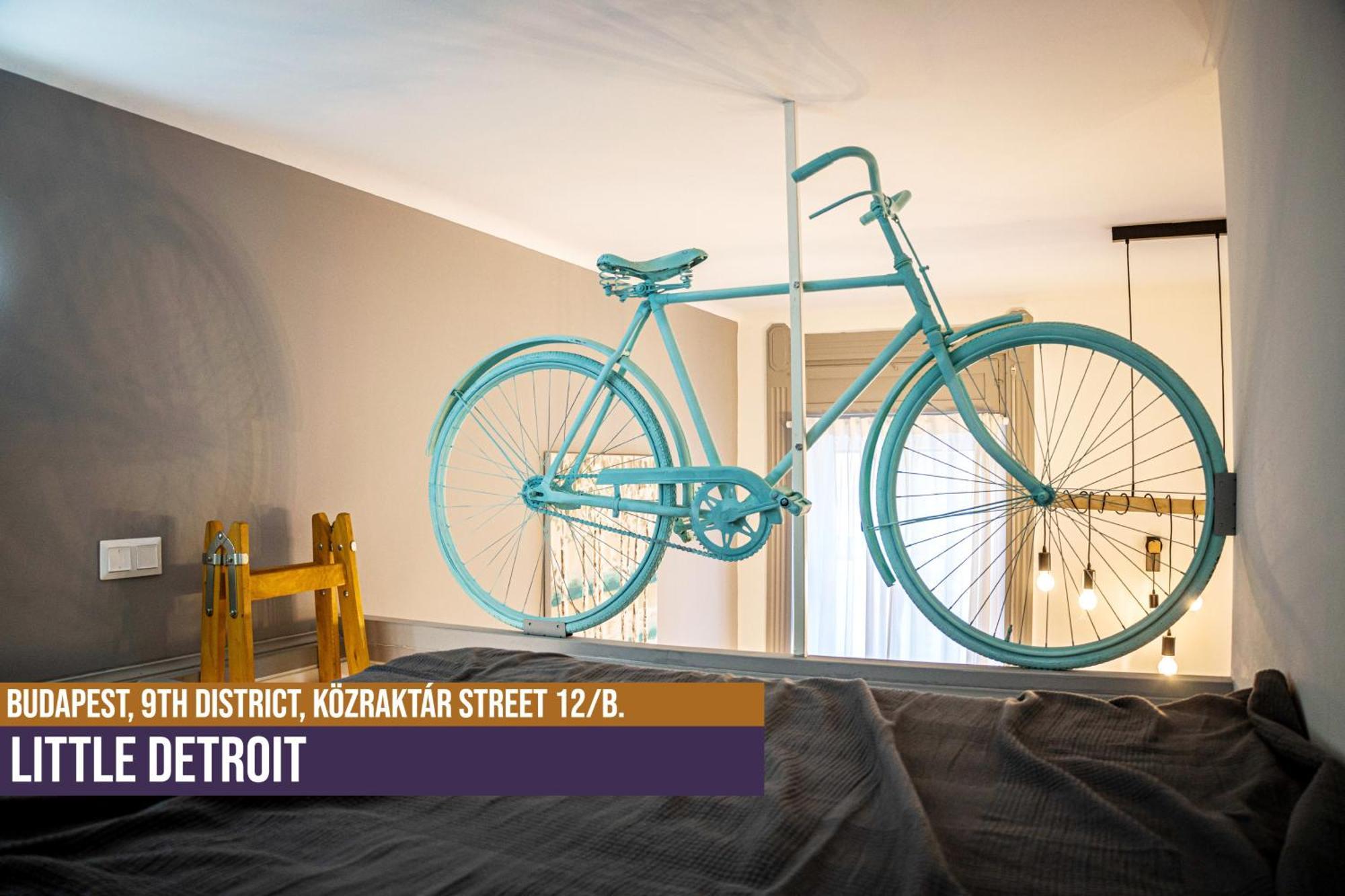 Little Americas Detroit Apartment — Photos 3